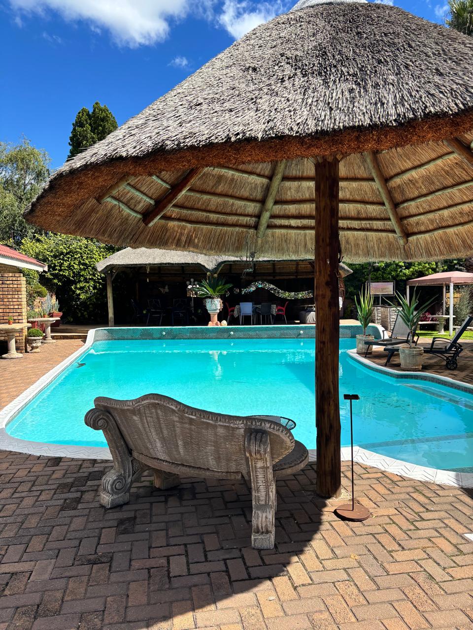 Pool and lapa